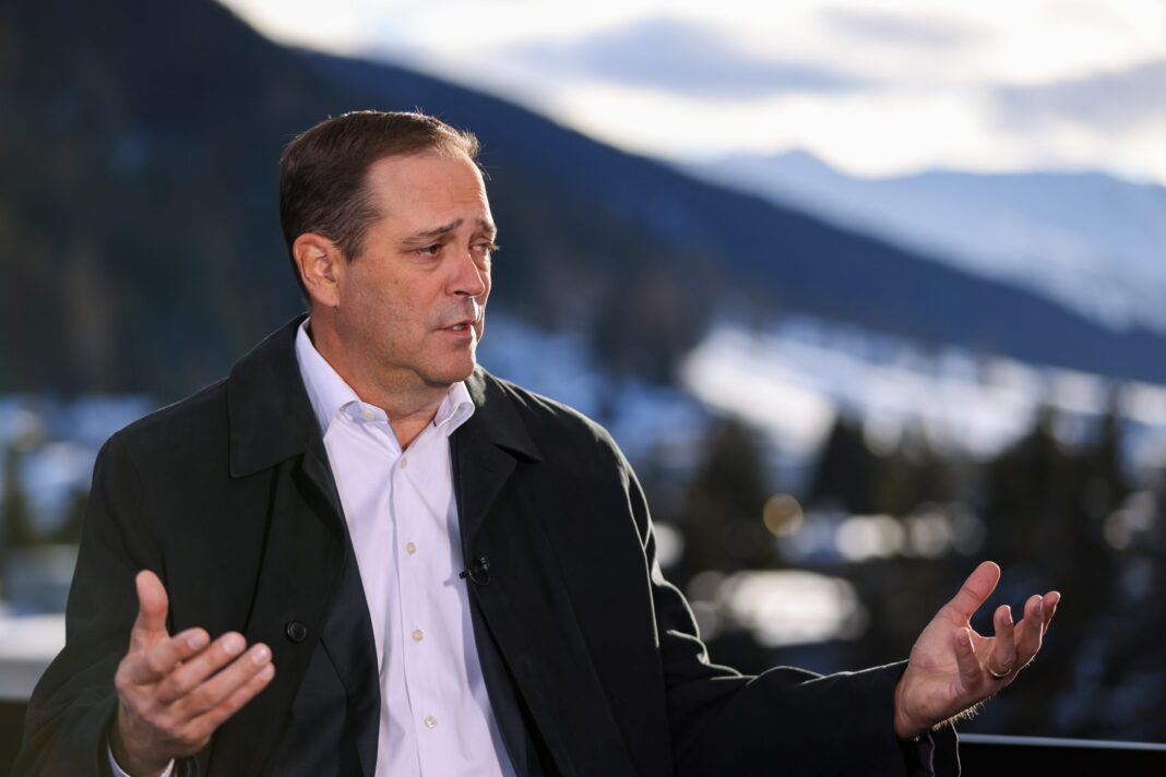 cisco’s-ceo-at-davos-says-most-executives-are-‘very-optimistic’-about-the-economy’s-future—despite-americans’-recession-fears
