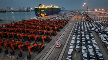 china-enters-top-three-in-global-vehicle-exports-–-bloomberg