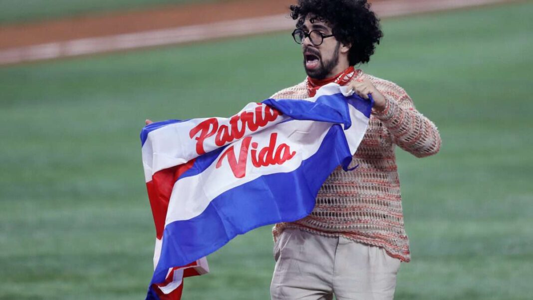 cuba-lost-the-world-baseball-classic-semifinals—and-a-player—to-the-us.