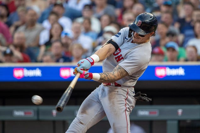 red-sox-club-twins,-earn-5th-straight-win