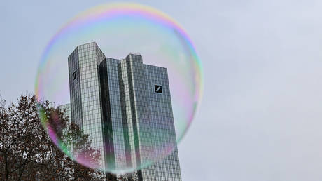 gazprom-sues-german-banking-giants