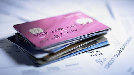 uk-credit-card-borrowing-soars-–-the-guardian