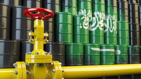saudi-arabia-extends-oil-production-cut