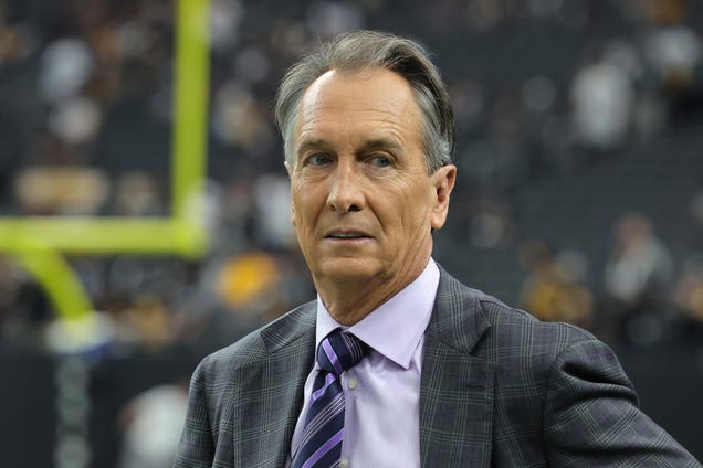 we-need-to-talk-about-cris-collinsworth