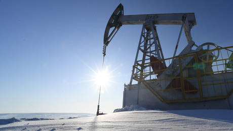 russia’s-oil-and-gas-revenues-hit-18-month-high