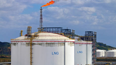 lng-worse-for-climate-than-coal-–-study